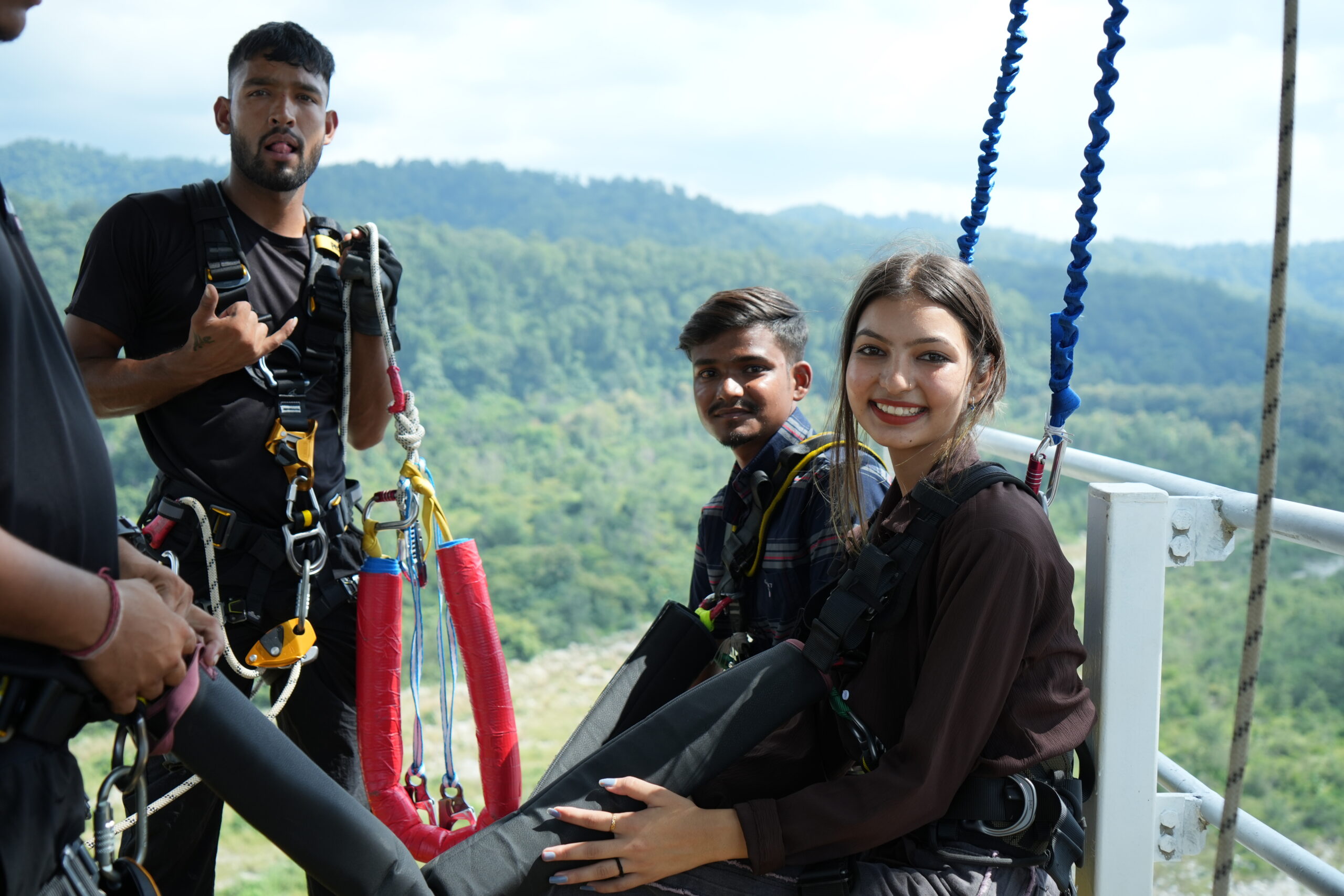 Freestyle Bungee Jumping (101m) in India
